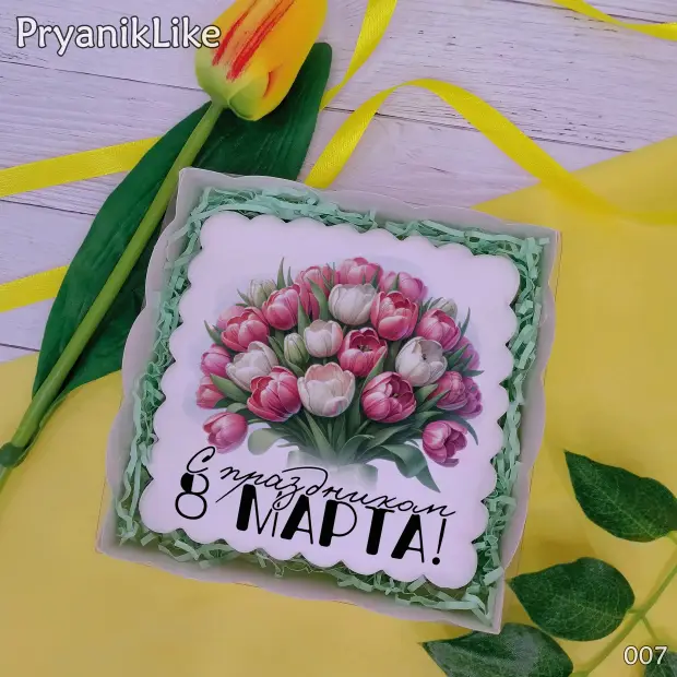 Пряник квадратный (цветы) (10-10 см.)